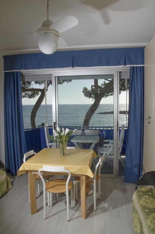 Residence Costa Templada Вентимилья Номер фото